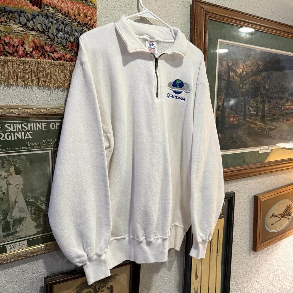 Vintage 80s RARE Qualcomm California Communications Tech Sweatshirt Size Large - Picture 2 of 7